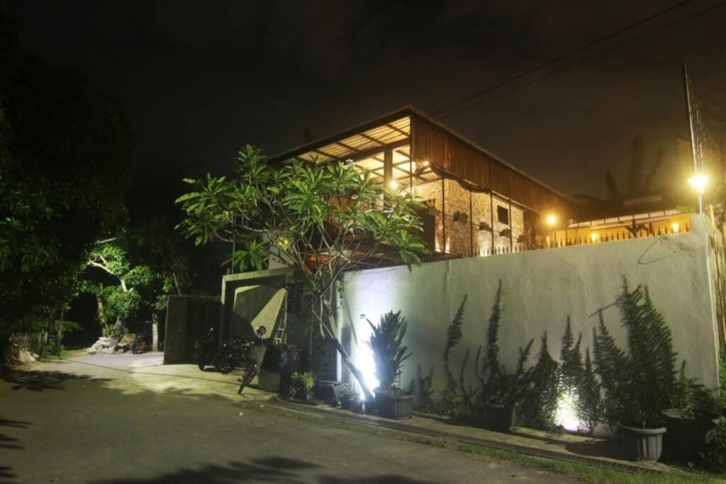 Villa Amalura I 요그야카르타 외부 사진