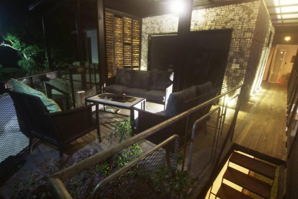 Villa Amalura I 요그야카르타 외부 사진