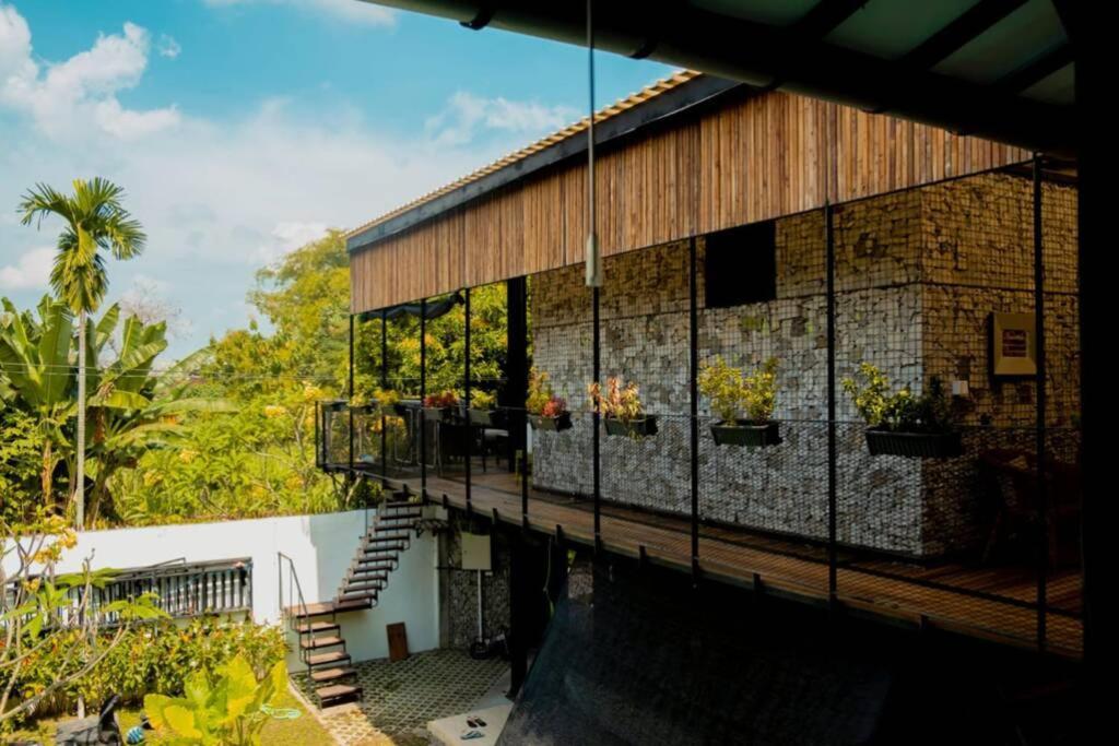 Villa Amalura I 요그야카르타 외부 사진